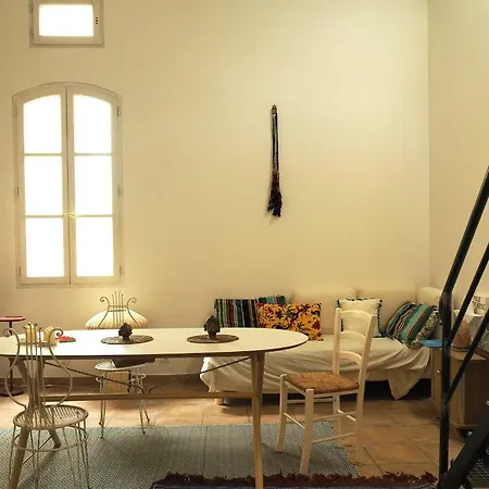La Maison Jasmin Hébergement de vacances *